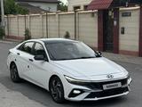 Hyundai Elantra 2023 года за 7 800 000 тг. в Шымкент – фото 4