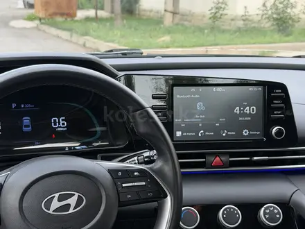Hyundai Elantra 2023 года за 7 800 000 тг. в Шымкент – фото 7
