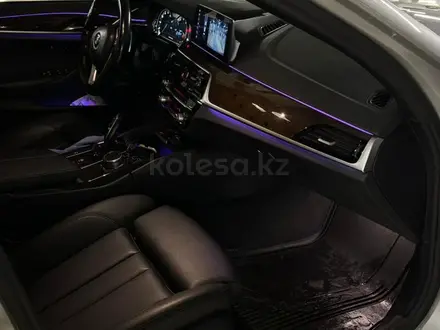 BMW 530 2017 года за 13 800 000 тг. в Алматы – фото 5