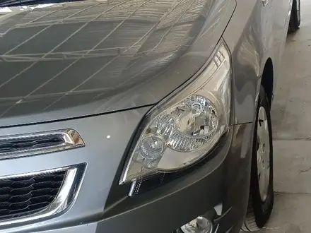 Chevrolet Cobalt 2022 года за 6 800 000 тг. в Тараз – фото 2