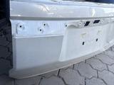 Дверь багажника Toyota Land Cruiser Prado J250 за 120 000 тг. в Караганда – фото 3