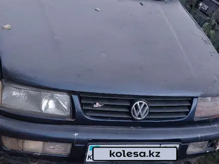 Volkswagen Passat 1994 года за 700 000 тг. в Актобе – фото 5