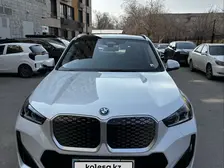BMW IX1, 2025