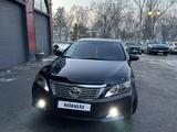 Toyota Camry 2014 года за 10 550 000 тг. в Алматы – фото 2