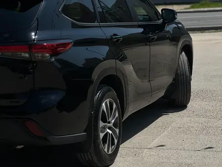 Toyota Highlander 2022 года за 25 000 000 тг. в Шымкент – фото 4