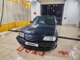 Mercedes-Benz C 240 1998 годаfor2 100 000 тг. в Жезказган – фото 3