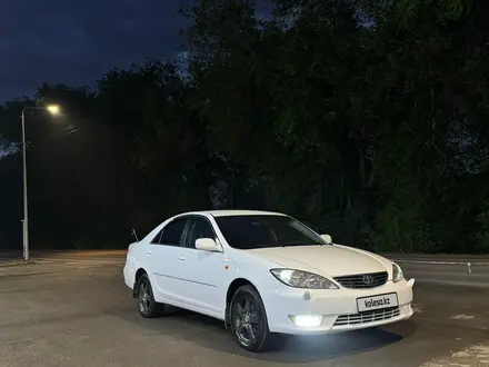 Toyota Camry 2004 года за 6 200 000 тг. в Алматы – фото 2