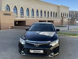 Toyota Camry 2016 года за 7 000 000 тг. в Атырау