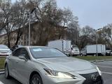 Lexus ES 250 2021 года за 22 500 000 тг. в Алматы – фото 3