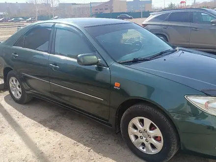 Toyota Camry 2004 года за 5 500 000 тг. в Павлодар – фото 2