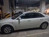 Hyundai Sonata 2006 года за 2 800 000 тг. в Астана – фото 2