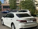 Toyota Camry 2020 года за 10 900 000 тг. в Астана – фото 3
