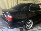 BMW 520 1992 года за 800 000 тг. в Караганда