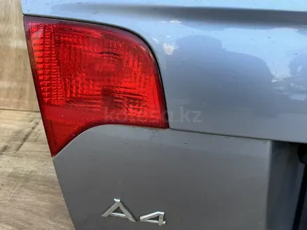 Крышка багажника на Audi A4 за 40 000 тг. в Алматы – фото 10