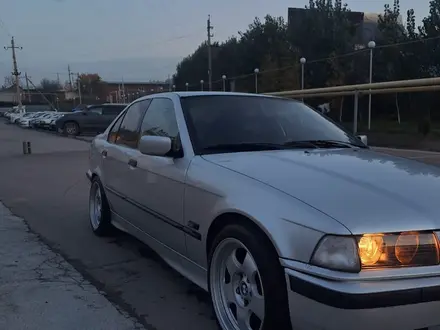 BMW 325 1995 годаүшін2 850 000 тг. в Алматы – фото 6