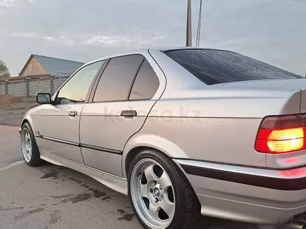 BMW 325 1995 годаүшін2 850 000 тг. в Алматы – фото 9