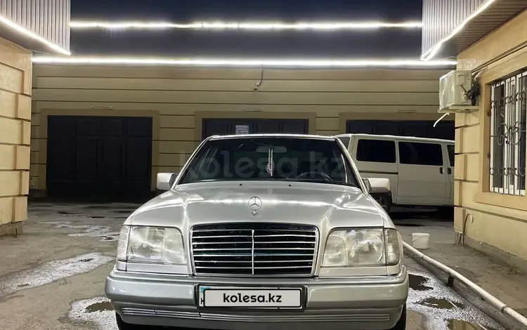 Mercedes-Benz E 320 1993 года за 2 100 000 тг. в Тараз