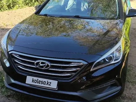 Hyundai Sonata 2015 года за 5 000 000 тг. в Уральск