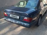 Mercedes-Benz E 200 1992 годаfor1 100 000 тг. в Талдыкорган