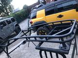Багажник стоковый на FJ Cruiser за 100 000 тг. в Алматы