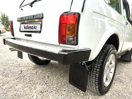 ВАЗ (Lada) Lada 2121 2014 года за 3 350 000 тг. в Алматы – фото 19