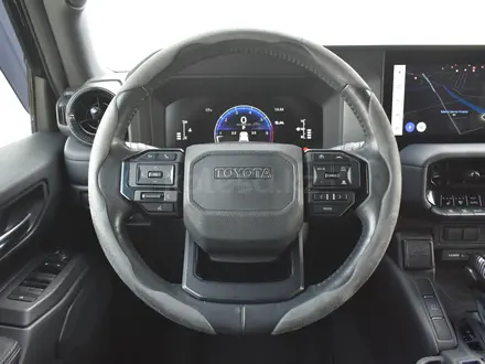 Toyota Land Cruiser Prado 2024 года за 28 000 000 тг. в Атырау – фото 11