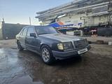 Mercedes-Benz E 260 1988 годаүшін700 000 тг. в Астана – фото 4