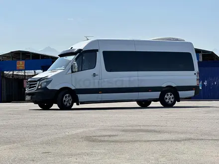 Mercedes-Benz Sprinter 2015 года за 18 500 000 тг. в Алматы – фото 5