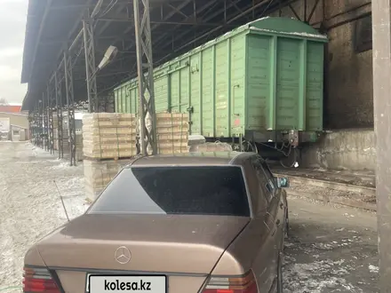 Mercedes-Benz E 230 1990 года за 1 600 000 тг. в Алматы – фото 12