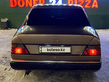 Mercedes-Benz E 230 1990 года за 1 600 000 тг. в Алматы – фото 15