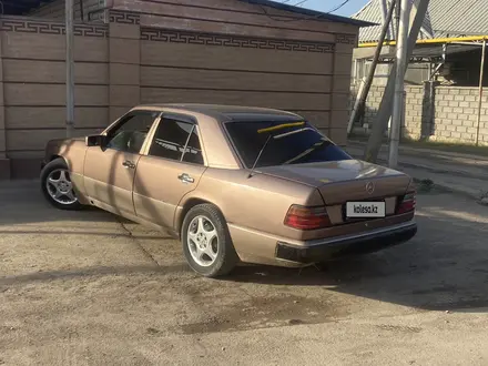 Mercedes-Benz E 230 1990 года за 1 600 000 тг. в Алматы – фото 17