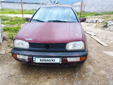 Volkswagen Golf 1993 года за 850 000 тг. в Шамалган – фото 2