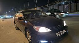 Toyota Camry 2002 года за 5 100 000 тг. в Алматы – фото 2