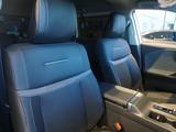 Toyota RAV4 Luxe 2026 года за 28 390 000 тг. в Караганда – фото 3