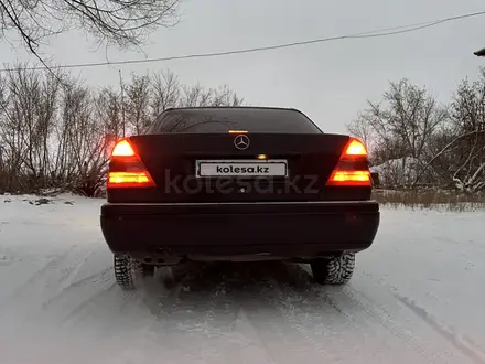 Mercedes-Benz C 220 1994 года за 2 000 000 тг. в Караганда – фото 12