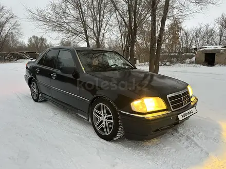 Mercedes-Benz C 220 1994 года за 2 000 000 тг. в Караганда