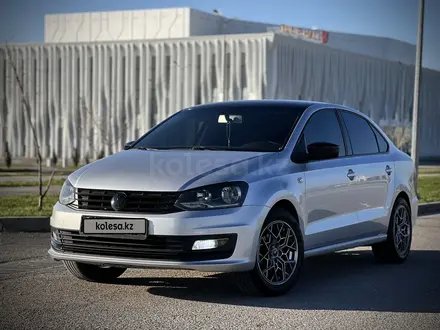 Volkswagen Polo 2015 года за 5 900 000 тг. в Шымкент