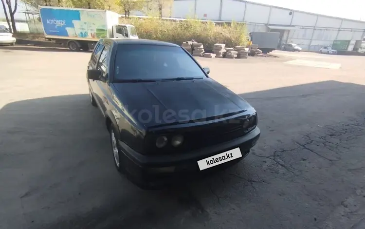 Volkswagen Golf 1994 годаfor1 600 000 тг. в Алматы