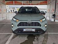 Toyota RAV4 2021 года за 9 700 000 тг. в Алматы
