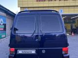 Volkswagen Caravelle 1996 года за 3 590 000 тг. в Костанай – фото 5