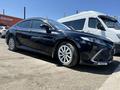 Toyota Camry 2021 годаfor15 000 000 тг. в Семей – фото 3