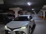 Toyota Camry 2018 года за 15 200 000 тг. в Актау