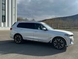 BMW X7 2019 года за 28 000 000 тг. в Алматы – фото 2