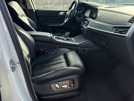 BMW X7 2019 года за 28 000 000 тг. в Алматы – фото 9