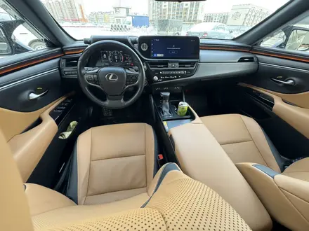 Lexus ES 250 2023 года за 25 000 000 тг. в Астана – фото 10