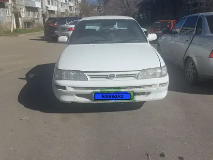 Toyota Corolla 1994 года за 870 000 тг. в Усть-Каменогорск – фото 2