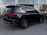 Lexus LX 600 2023 года за 67 500 000 тг. в Шымкент – фото 4