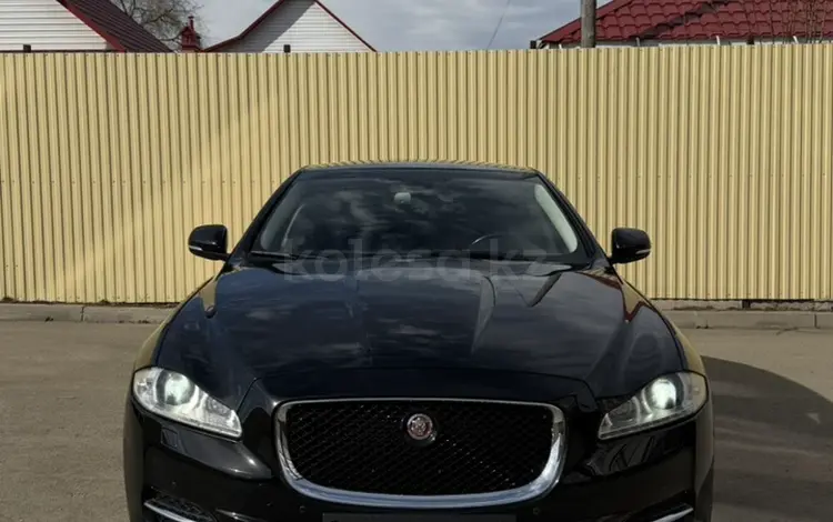 Jaguar XJ 2015 года за 12 800 000 тг. в Астана