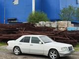 Mercedes-Benz E 220 1994 года за 1 450 000 тг. в Алматы – фото 3