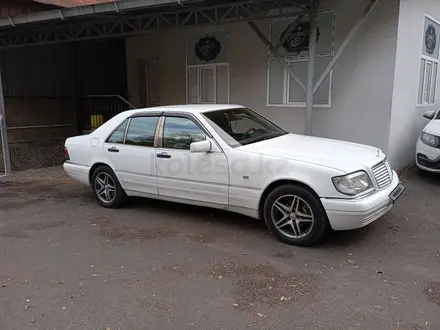 Mercedes-Benz S 320 1996 года за 3 000 000 тг. в Алматы